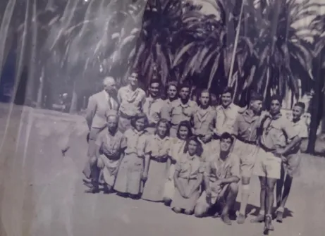 מדריכי מכבי צעיר 1947, חיים שני משמאל בשורה העליונה